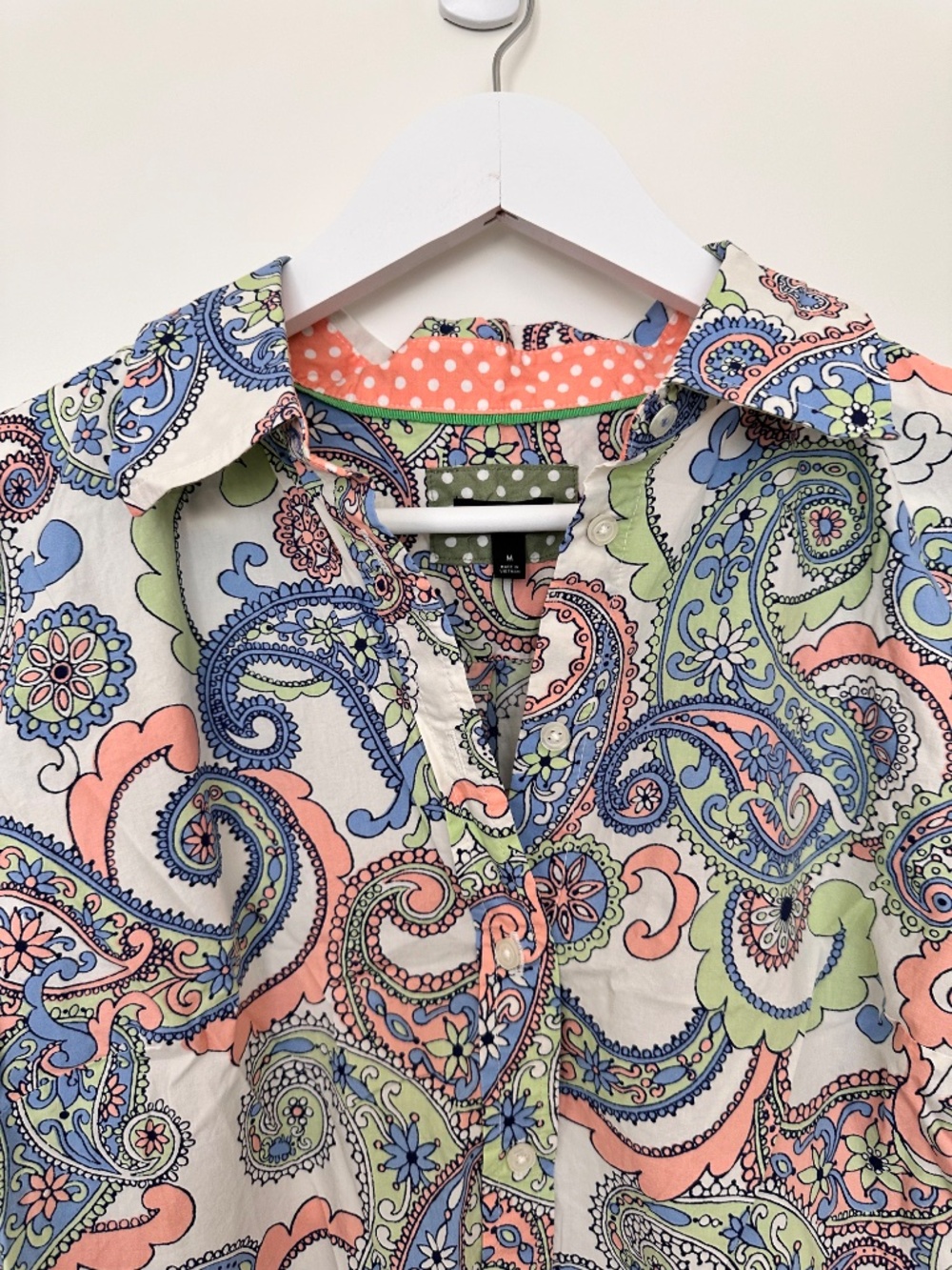 Talbots Button-Down Shirt (women's M)